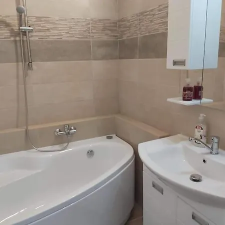 Ancsi-lak * タポルツァ