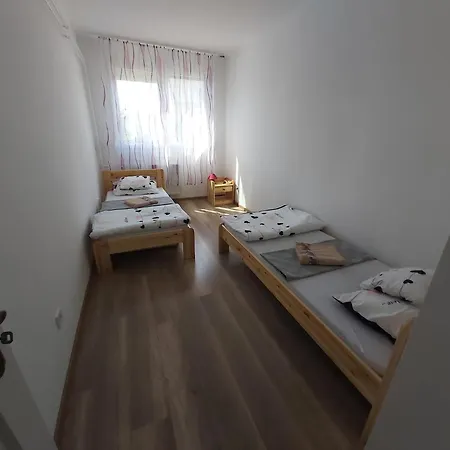 アパート Ancsi-lak *