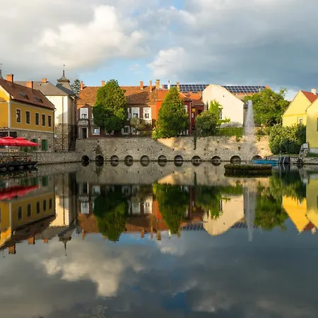 شقة Ancsi-lak تابولتْسا